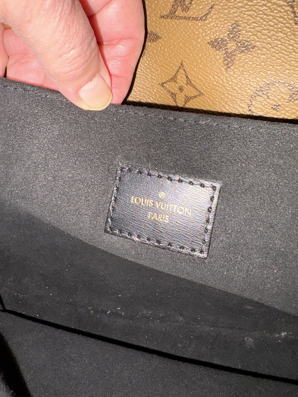 Louis Vuitton Pochette Metis Reverse - Picture 7 of 7